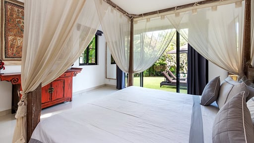 Villa Nymphea Bedroom 4