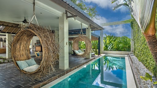 Villa Nyoman Swimming pool 2