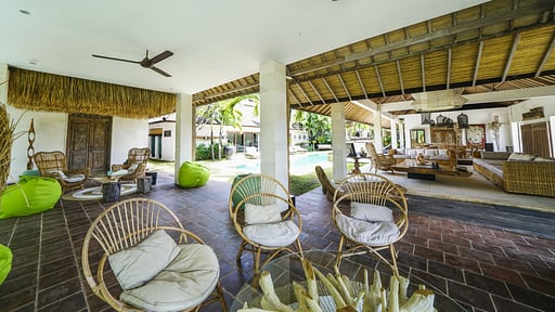 Villa Nyoman Salón 2