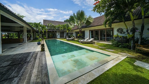 Villa Nyoman Piscina 