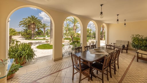 Villa Oasi di Pace Dining area