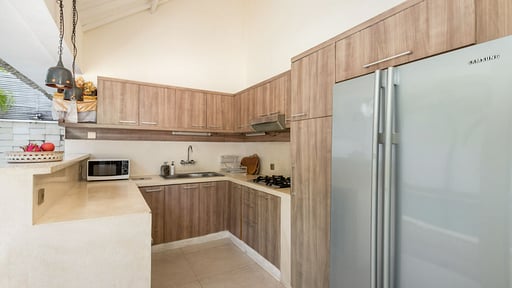 Villa Oberoi Kitchen