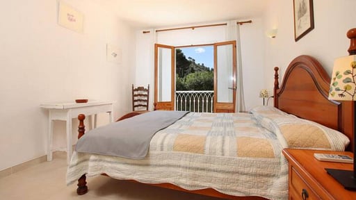 Villa Odile Bedroom 1