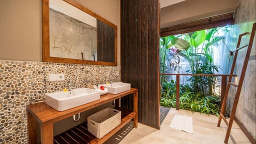 Villa OIA Bedroom 1