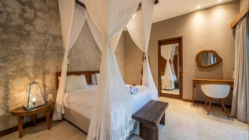 Villa OIA Bedroom 1
