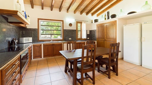 Villa Olive Sa Pobla Kitchen