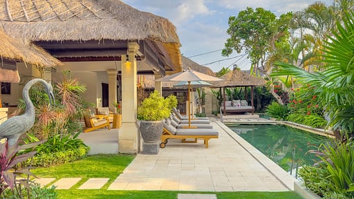 Villa Olive Swimming pool