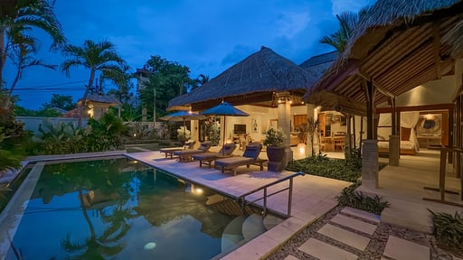 Villa Olive Swimming pool