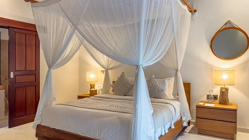 Villa Olive Bedroom 1
