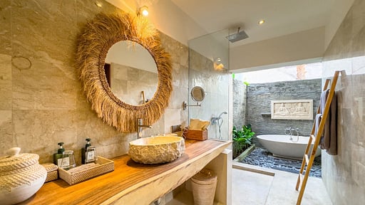 Villa Olive Bedroom 2