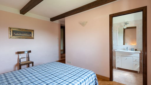 Villa Olivi Schlafzimmer 1