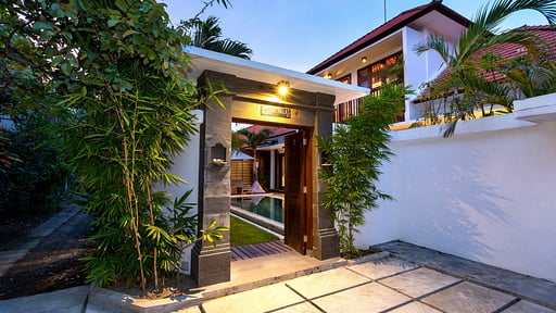 Villa Olli Parking areas