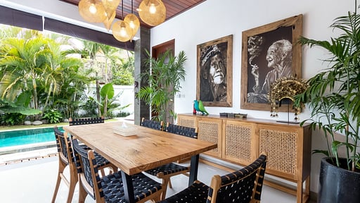 Villa Olli Dining area