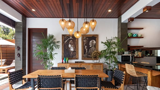 Villa Olli Dining area