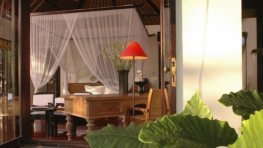 Ombak Luwung Beachfront Estate Bedroom 2