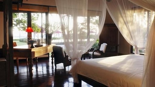 Ombak Luwung Beachfront Estate Bedroom 1
