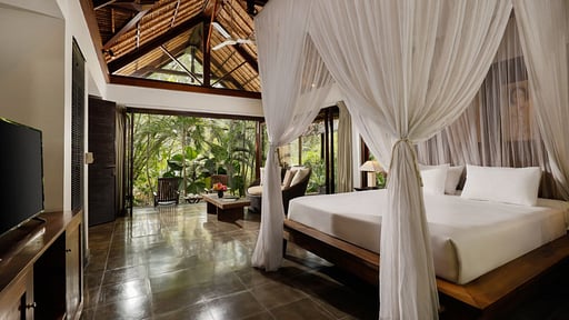 Villa Omecure Bedroom 2