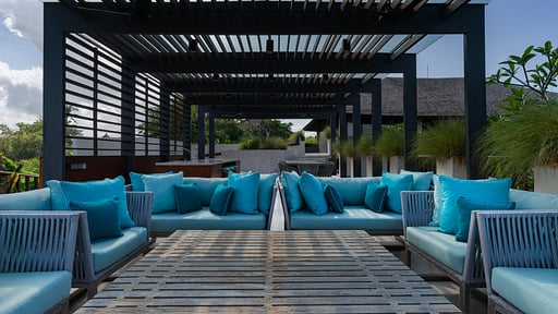 Villa Omekai Rooftop lounge