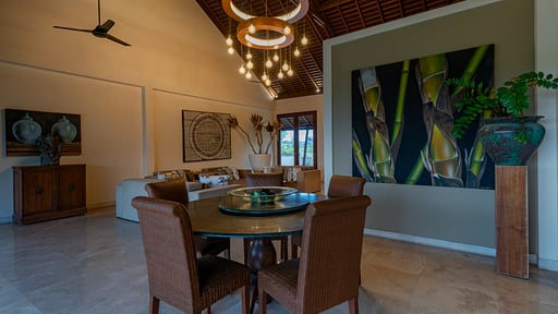 Villa Omekai Living room 2