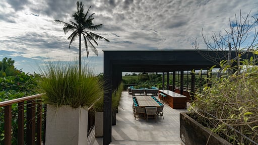 Villa Omekai Rooftop lounge