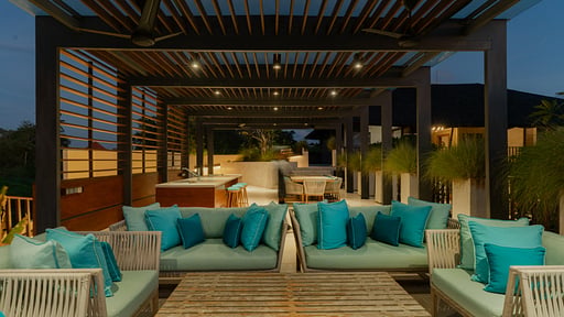 Villa Omekai Rooftop lounge