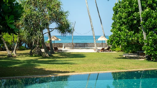 Villa On The Rocks Swimming pool