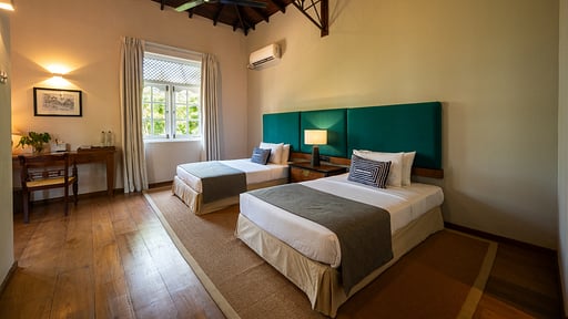 Villa On The Rocks Bedroom 2