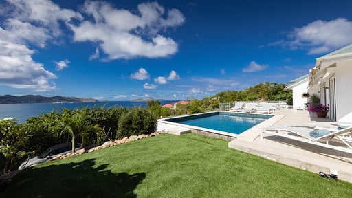 Villa Only View Zwembad