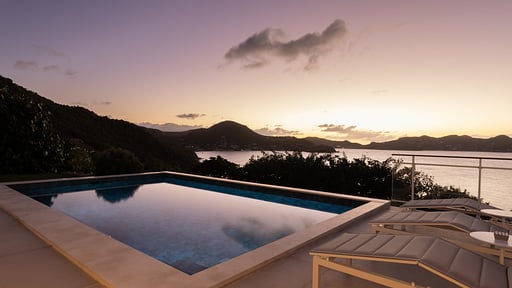 Villa Only View Zwembad