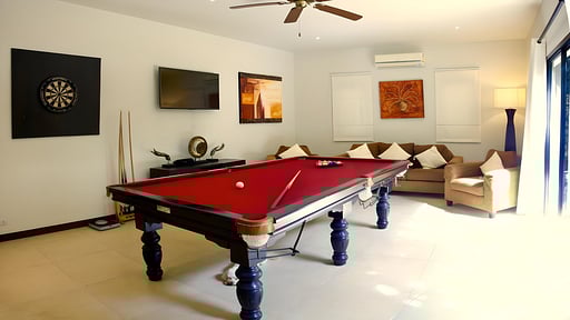 Villa Opal Billiard