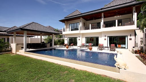 Villa Opal Swimming pool