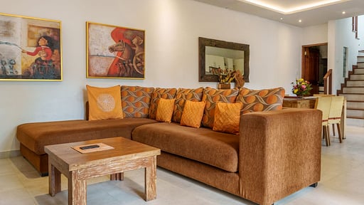 Villa Orange Living room