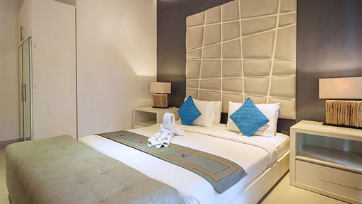 Villa Orange Bedroom 1