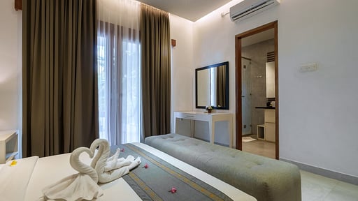 Villa Orange Bedroom 1