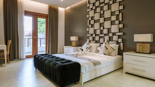 Villa Orange Bedroom 2