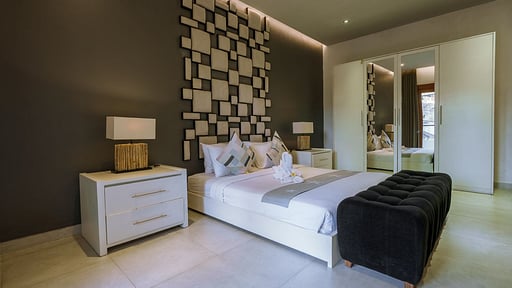 Villa Orange Bedroom 2