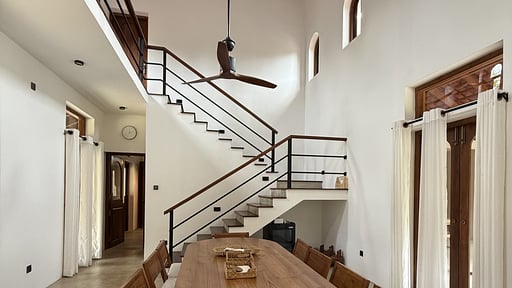 Villa Origin Dining area