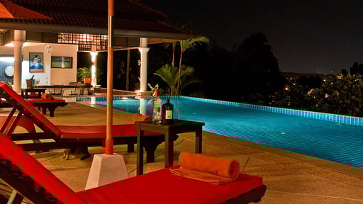 Villa Oriole Бассейн