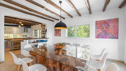 Villa Orionte Zona de comedor