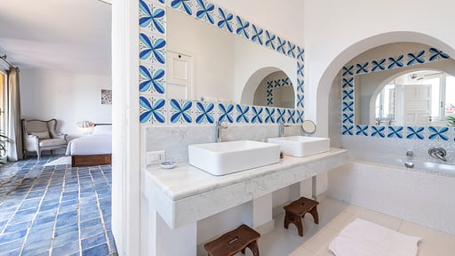 Villa Pacifica Bedroom 1