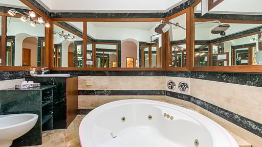 Villa Pacifica Bedroom 8