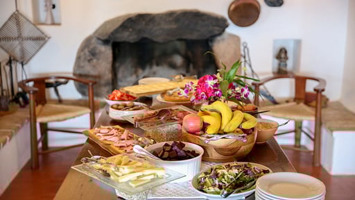 Villa Pacifica Dining area