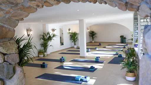 Villa Pacifica Yoga pictures