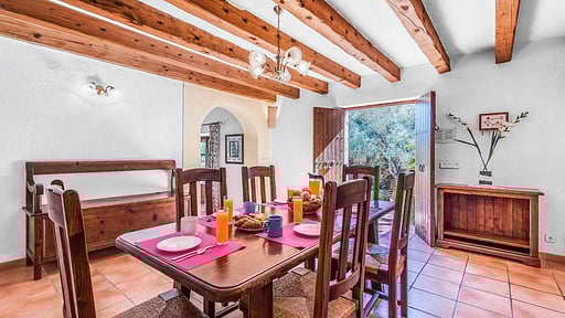 Villa Padreira Обеденная зона