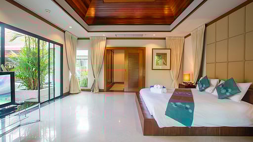 Villa Pagai Bedroom 1