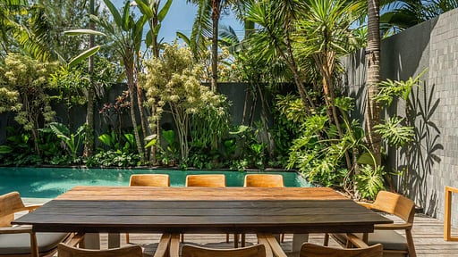 Villa Pakuk Обеденная зона
