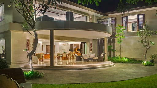 The Pala Villa Terrace/Veranda