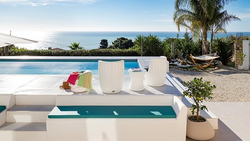 Villa Pales Swimming pool