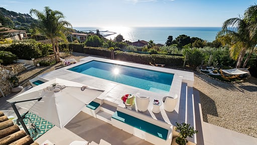 Villa Pales Swimming pool