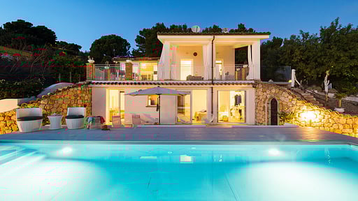 Villa Pales Swimming pool